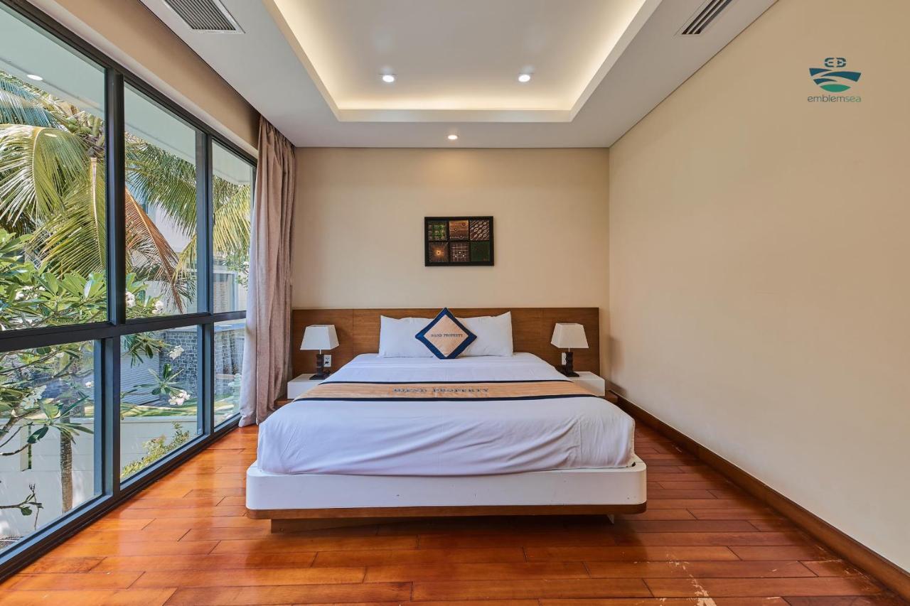 Emblem Sea 4 Bedroom Villas Da Nang Buitenkant foto