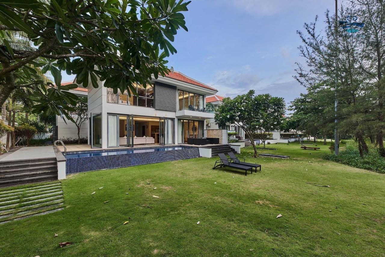 Emblem Sea 4 Bedroom Villas Da Nang Buitenkant foto